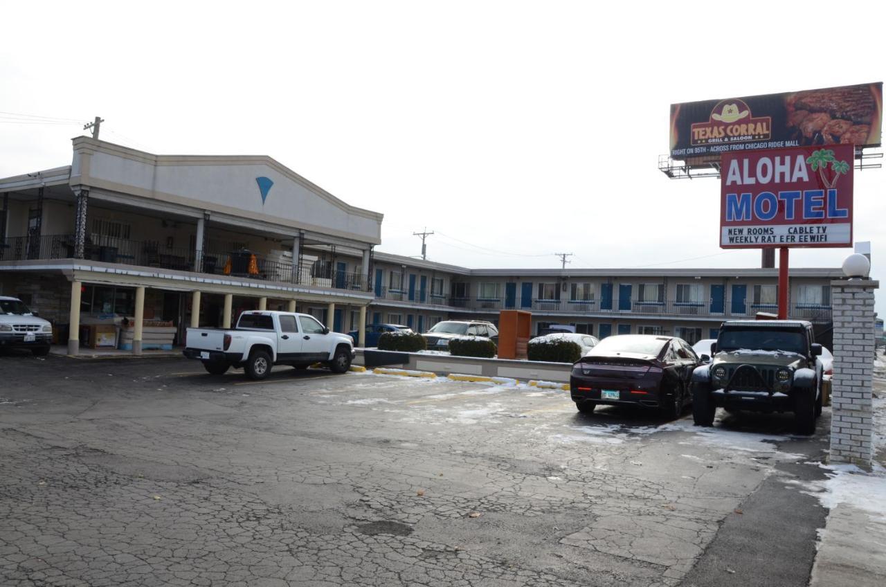 Motel Aloha Chicago